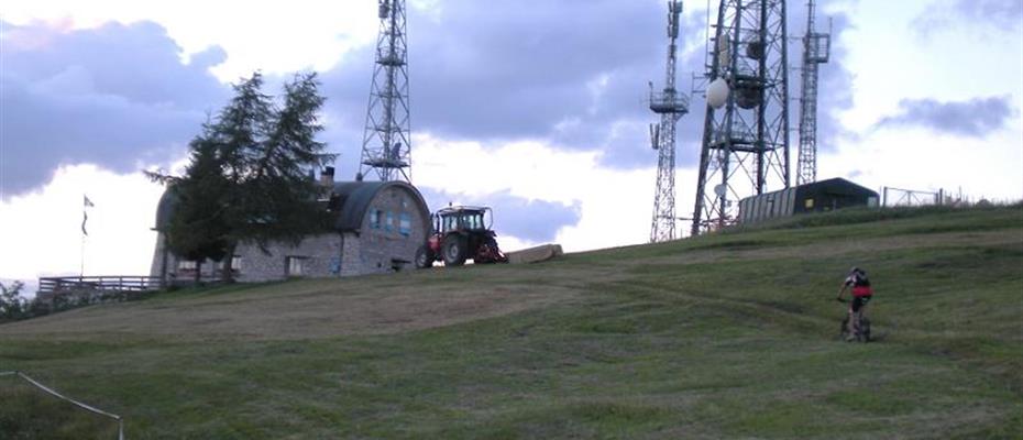 Dorigatti condanna l'attentato alle antenne sul monte Finonchio