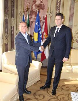 Ljubomir Maric con il presidente Dorigatti