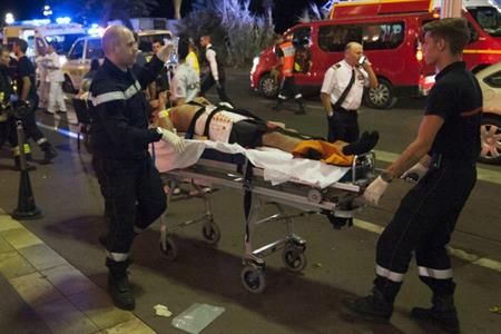 L'orrore di Dorigatti per la strage di Nizza: il fanatismo violento che semina morte e paura non ci fermerà