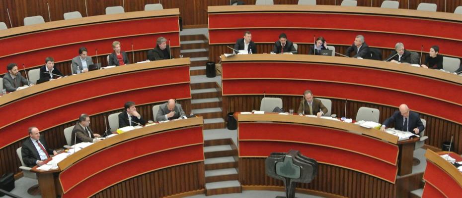 Sanità: discusse due risoluzioni delle minoranze. Una passa all’unanimità, respinta la seconda