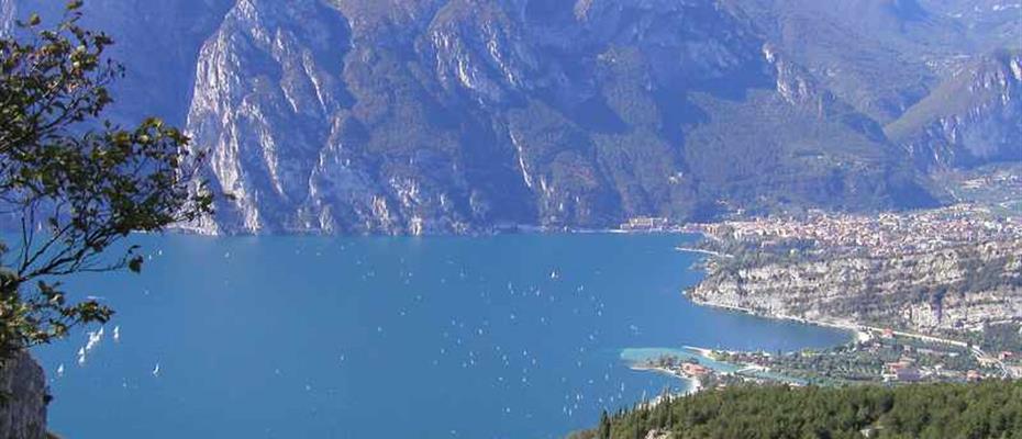 Confronto a Brentonico sulla proposta del parco naturale Monte Baldo-Garda
