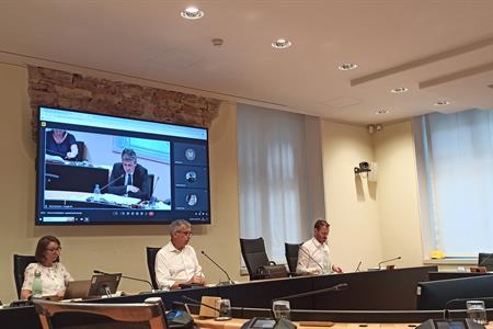 Sì della Prima commissione ad assestamento e Defp