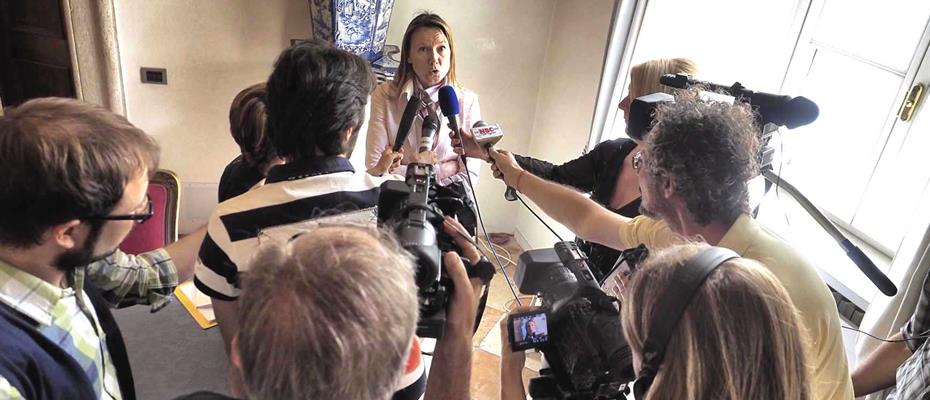 Difensore Civico: presentata la relazione sull'attività del 2013