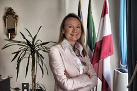 Daniela Longo conferenza stampa 2014 per relazione attività 2013 2