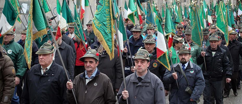 Il presidente del Consiglio alla 95a Adunata degli alpini: le nostre comunità non avrebbero la stessa forza senza gli alpini