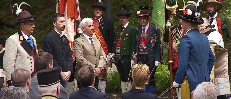 Il presidente Soini e i consiglieri Demagri, Cia e Kaswalder alla celebrazione del pellegrinaggio hoferiano a San Romedio